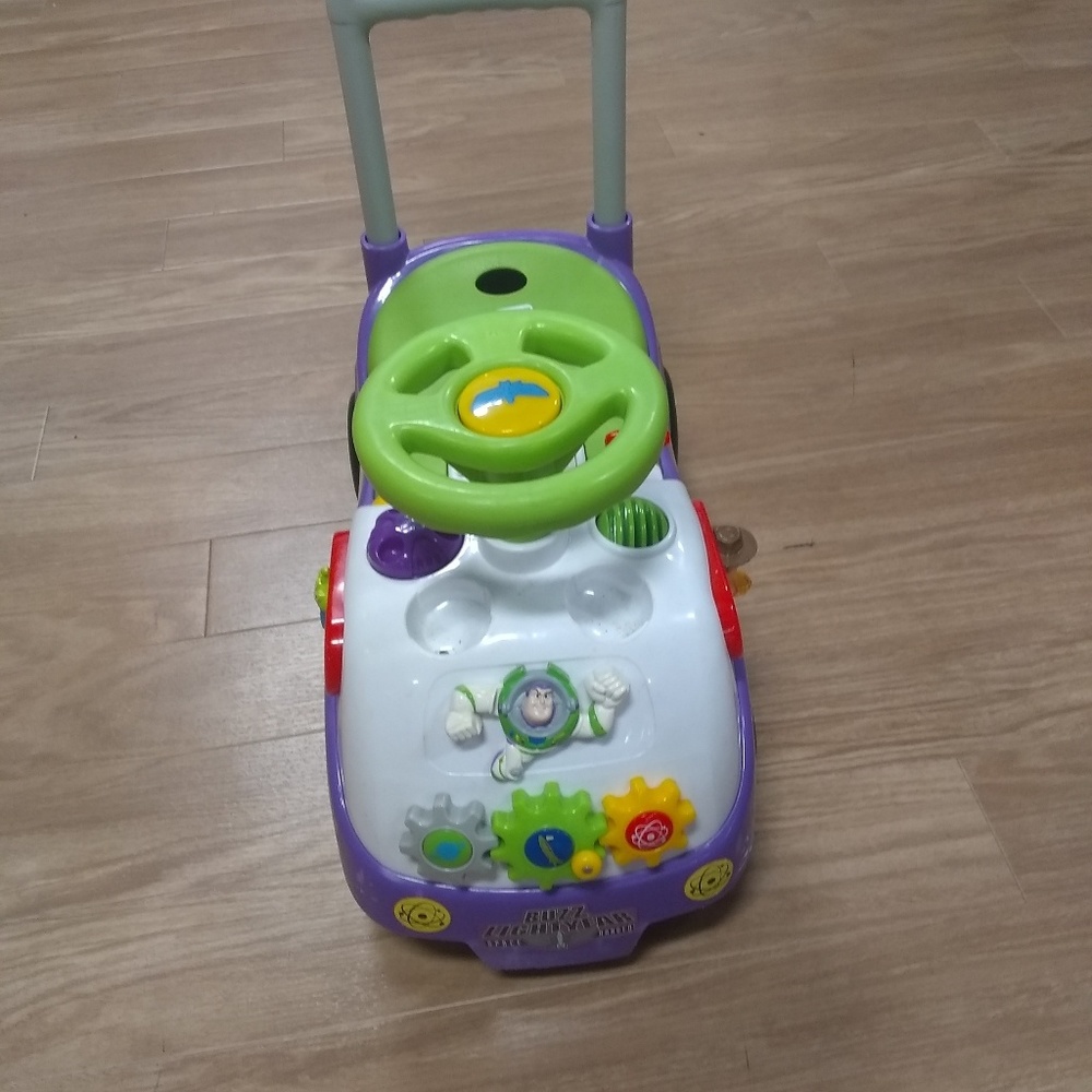 Toy story ride on toy